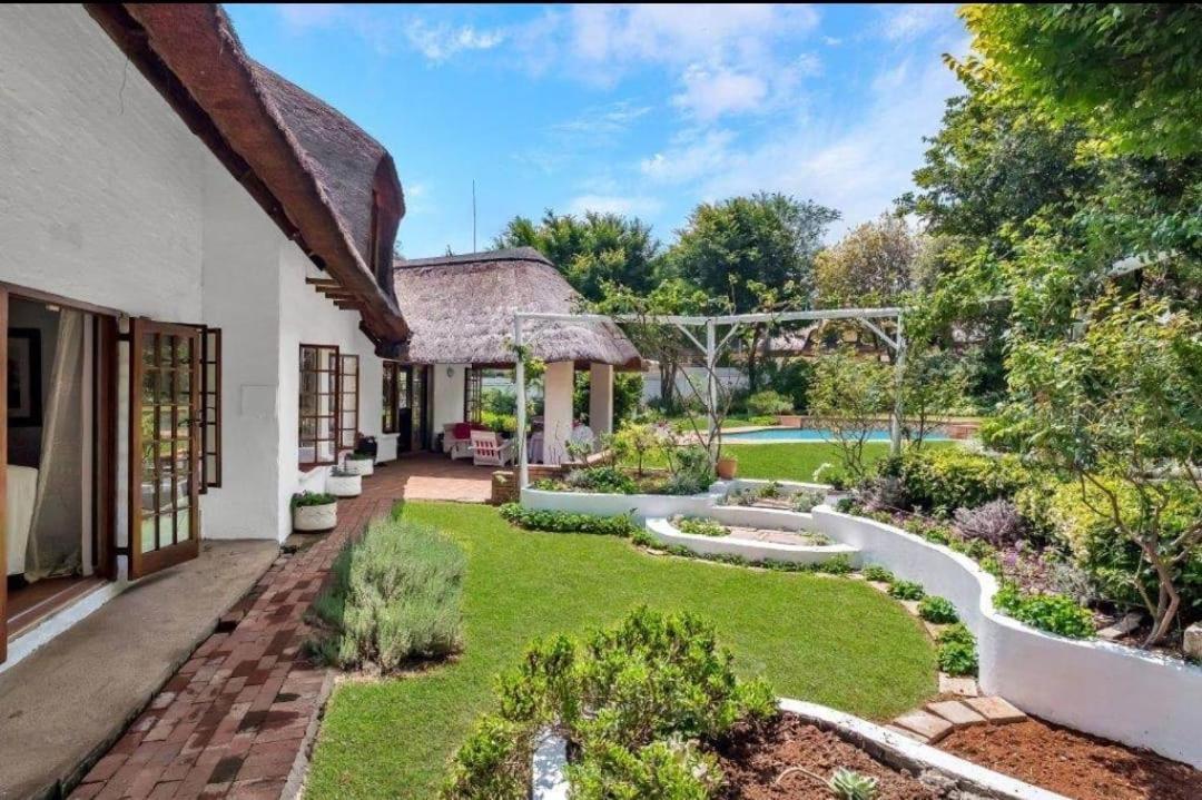 Libra Lodge Sandton Dış mekan fotoğraf
