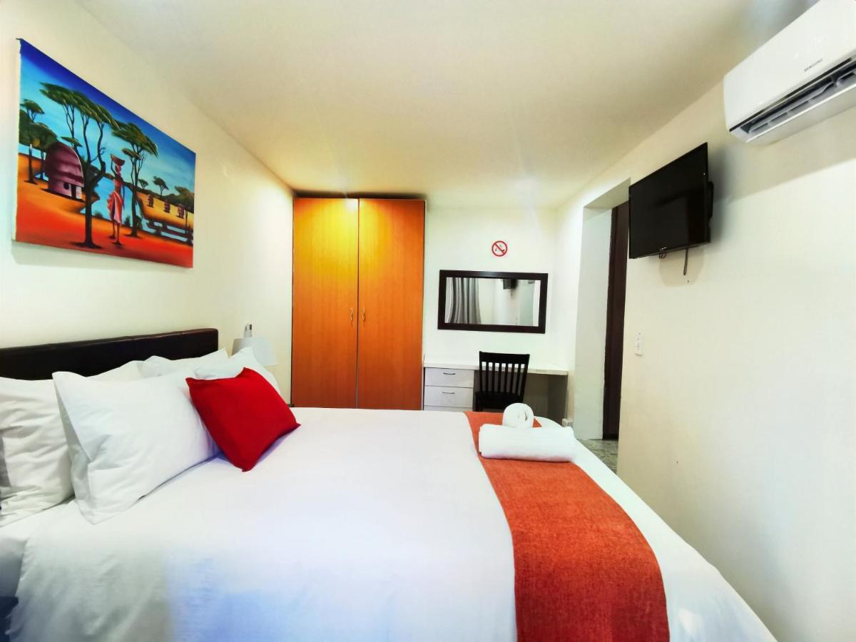 Libra Lodge Sandton Oda fotoğraf