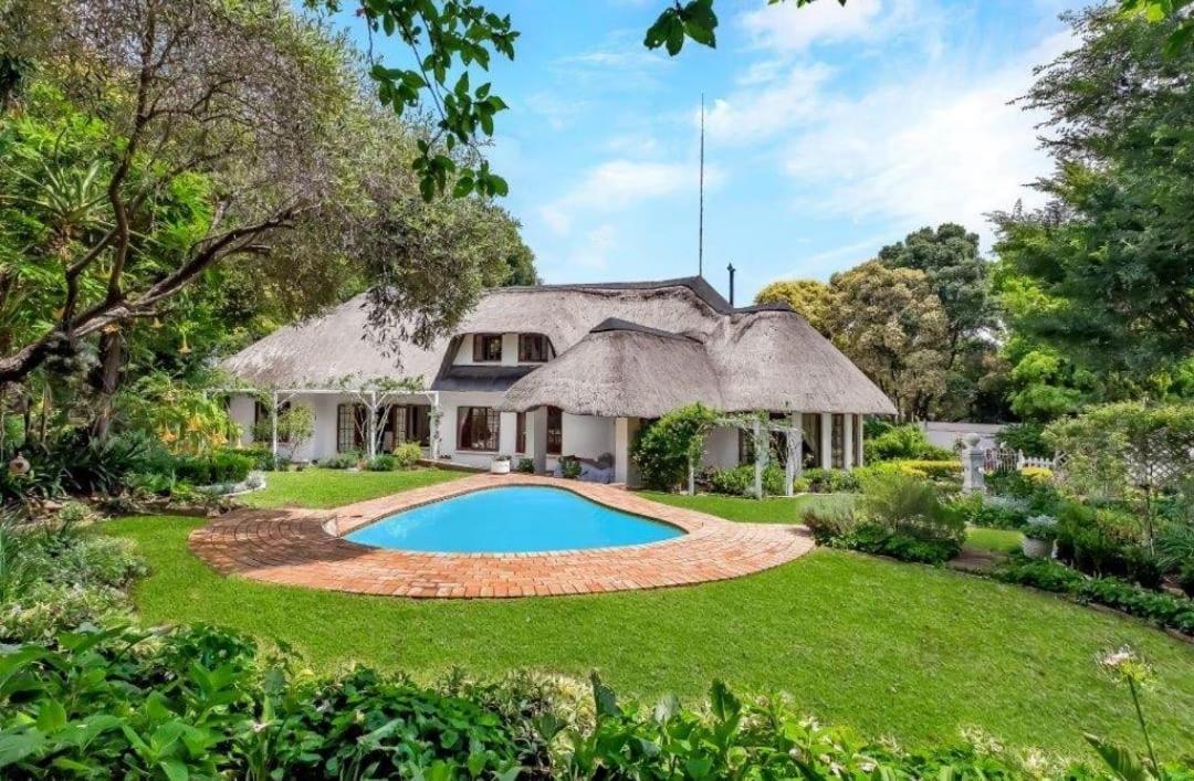 Libra Lodge Sandton Dış mekan fotoğraf